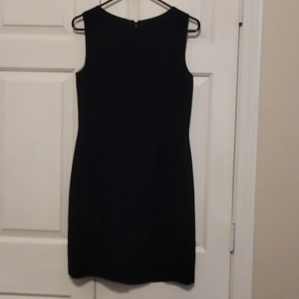 Timeless LBD - Picture 3 of 3